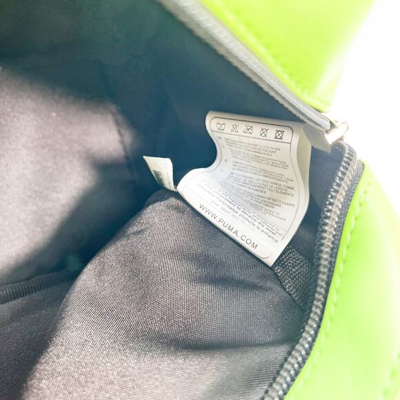 PUMA Weekend Bag Dark Brown & Green Puma Purse With Tags Barrel Bag NWT - Picture 10 of 10